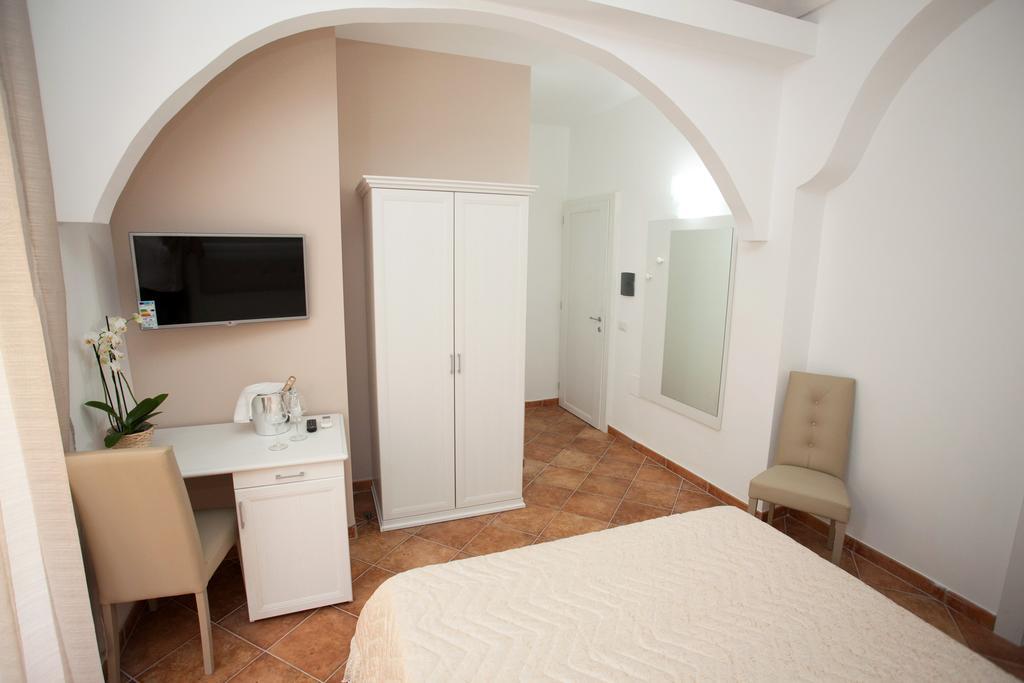 Residenza Gargano Ξενοδοχείο Tropea Δωμάτιο φωτογραφία