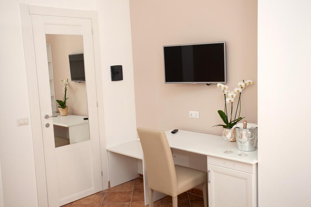 Residenza Gargano Ξενοδοχείο Tropea Δωμάτιο φωτογραφία